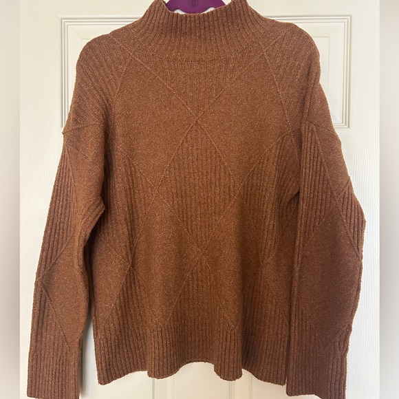 The Limited Brown Diamond Knit Sweter - Picture 2 of 4